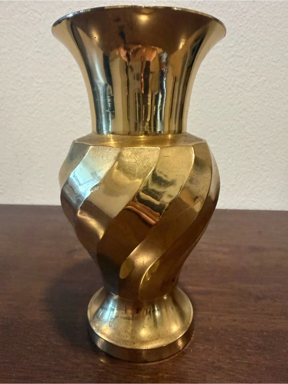 Vintage Brass Spiral Vase Made in India 7” Hollywood Regency